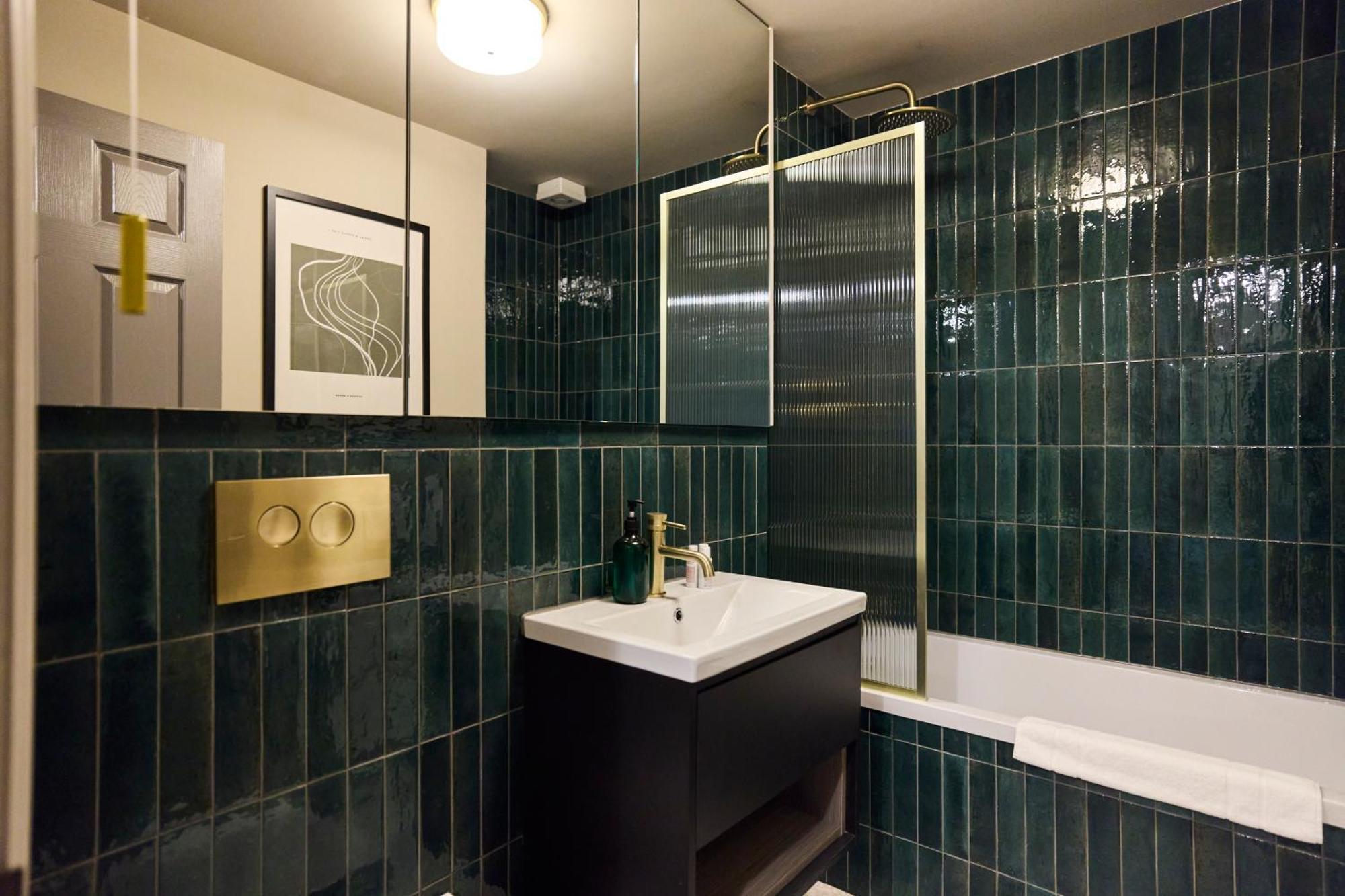 The Twickenham Wonder - Lovely 1Bdr Flat With Parking Esterno foto